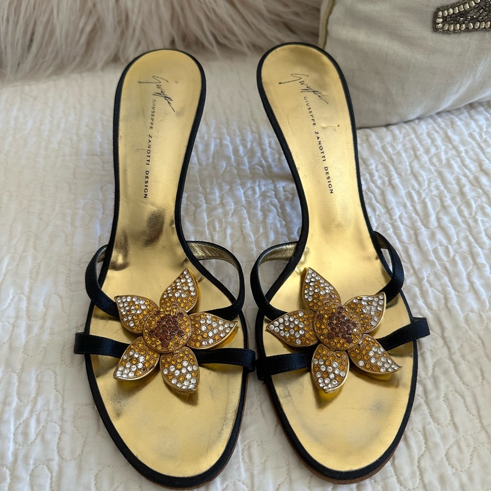 Giuseppe Zanotti Black and Gold Sandals with Rhinestone Details